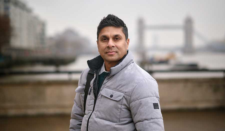 Lakruwan pictured with Tower Bridge in the background